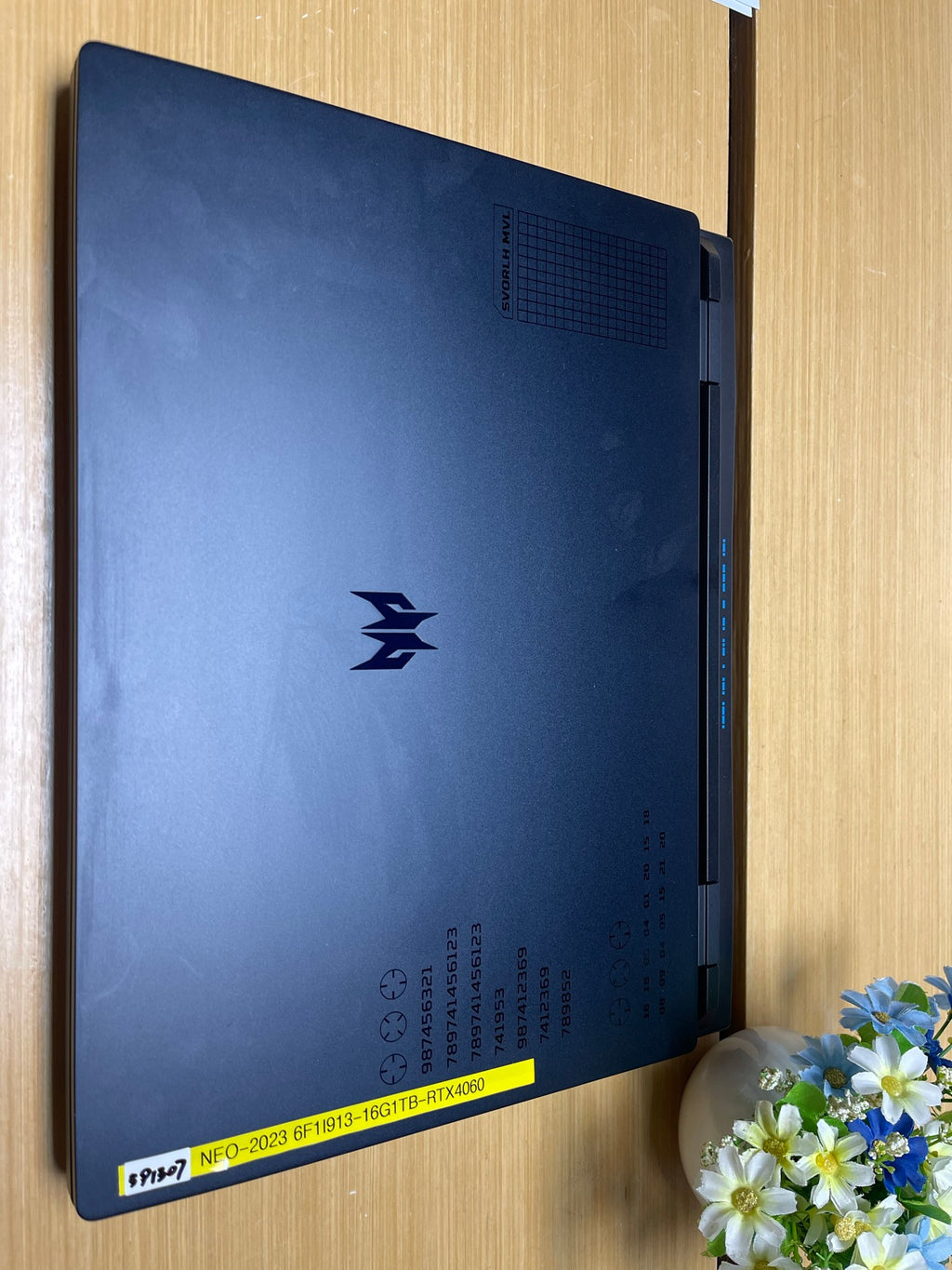 Acer Predator Helios 2023 (16” | Core i9 13th Gen | RTX 4060 | 16GB RAM | 1TB SSD)