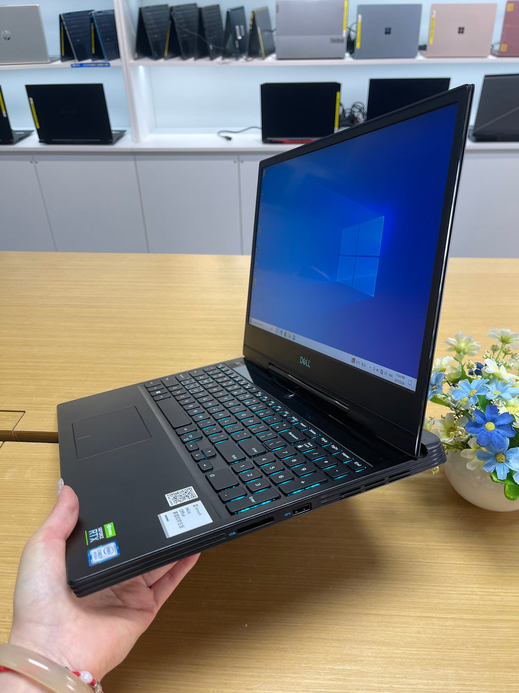 Dell G7 7590 Gaming Laptop (i7 9th Gen | 16GB RAM | 1TB SSD | RTX 2060)