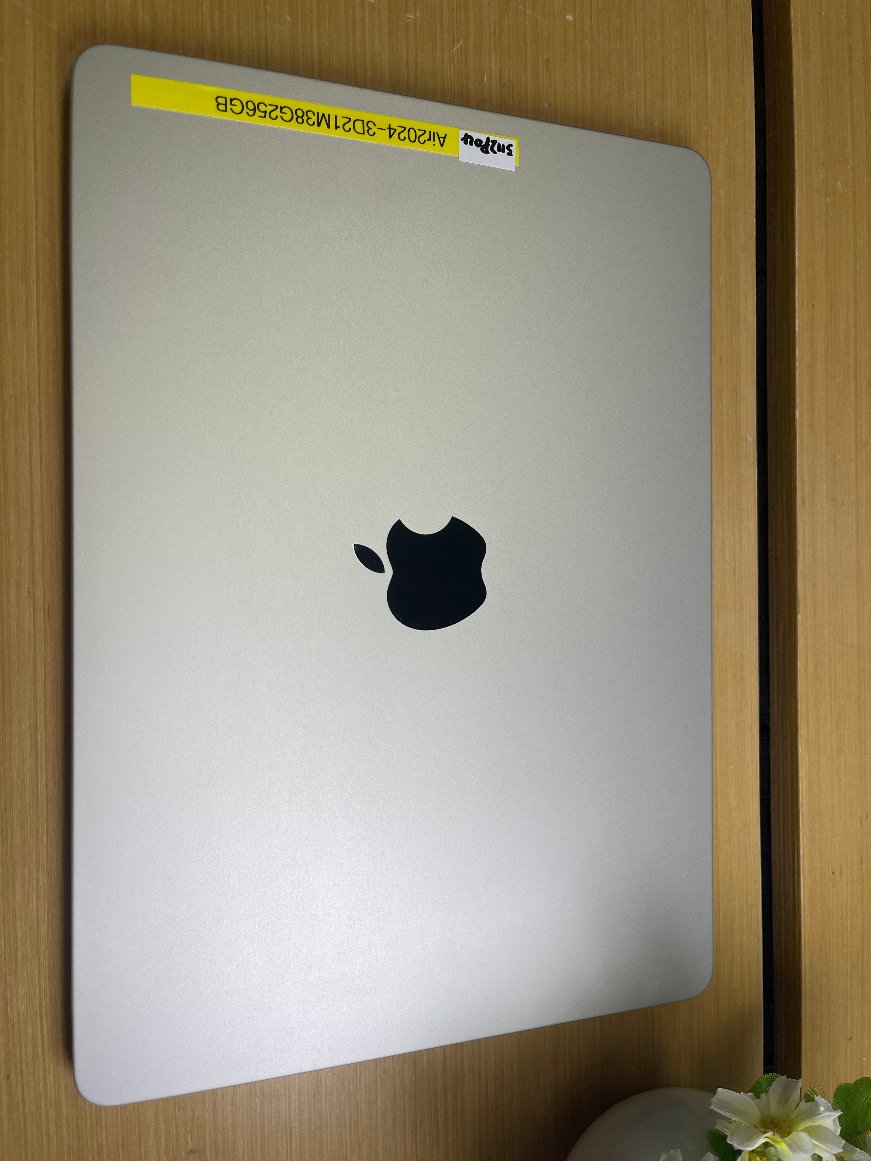 Apple MacBook Air 13” (M3, 2024 | 8GB RAM | 256GB SSD)