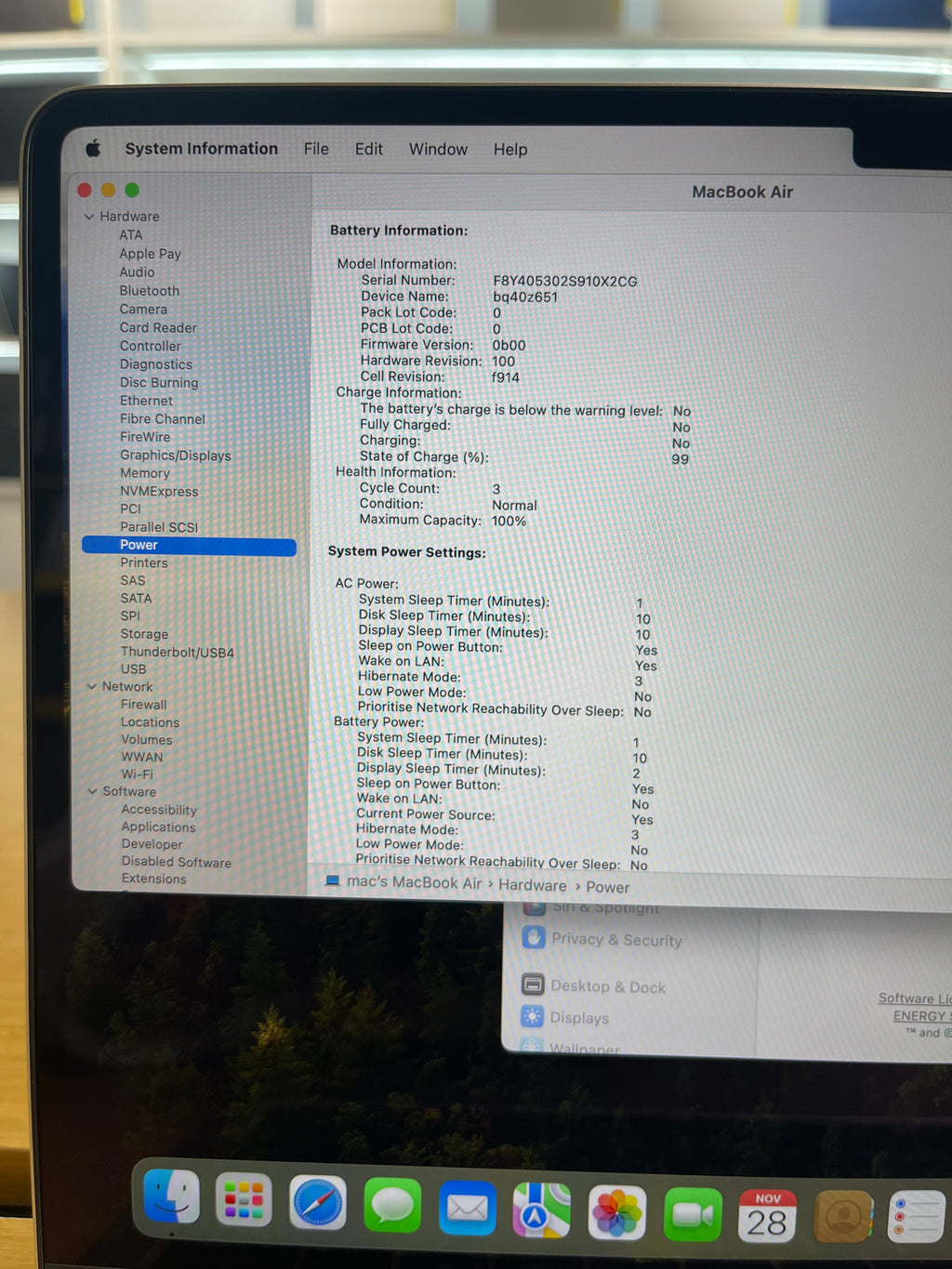 Apple MacBook Air 13” (M3, 2024 | 8GB RAM | 256GB SSD)