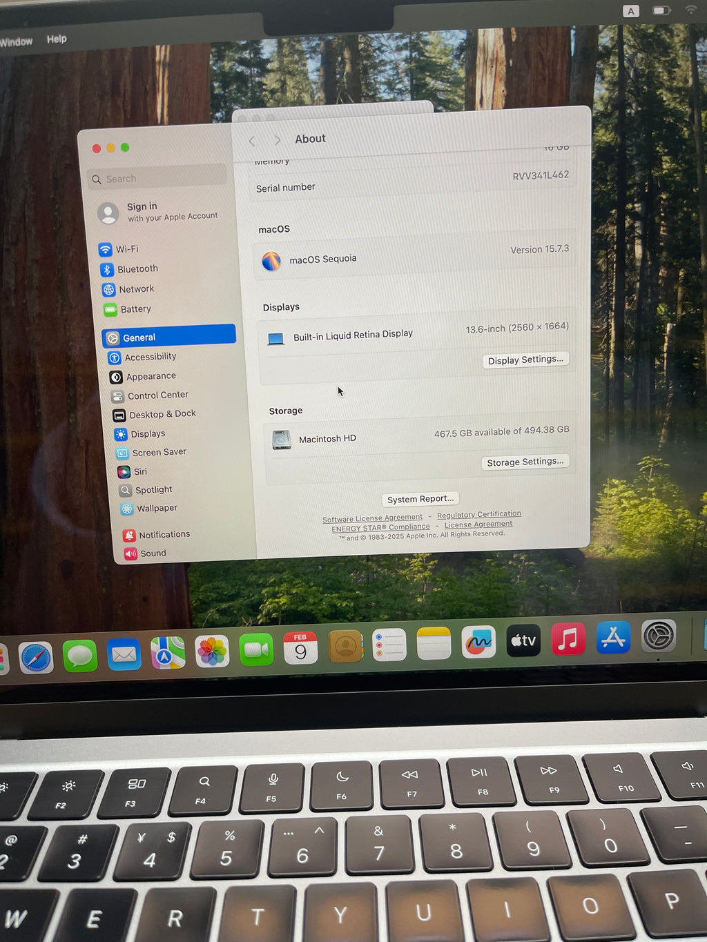 Apple MacBook Air 13” (M2, 2022 | 16GB RAM | 512GB SSD)