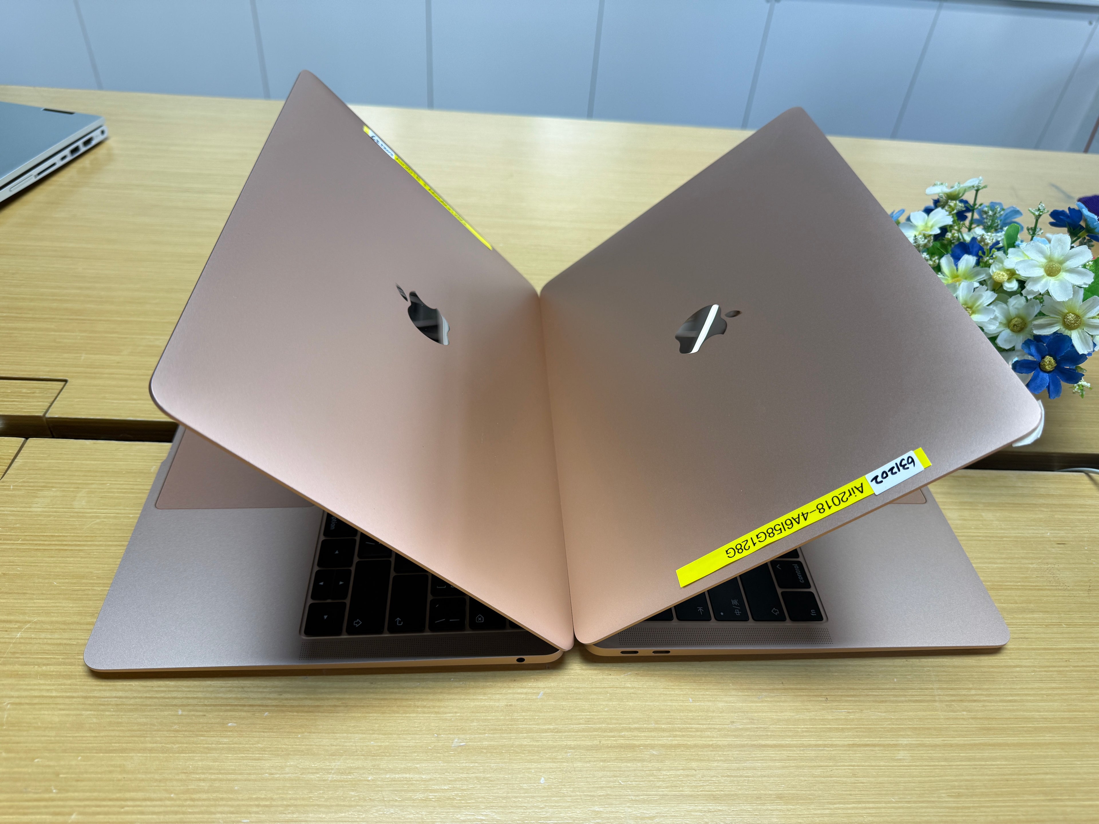 Apple MacBook Air 13” (2018 | i5 | 8GB RAM | 128GB SSD)