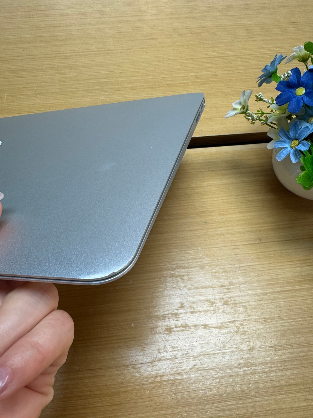 Apple MacBook Air 13” (2015 | i5 | 8GB RAM | 128GB SSD)