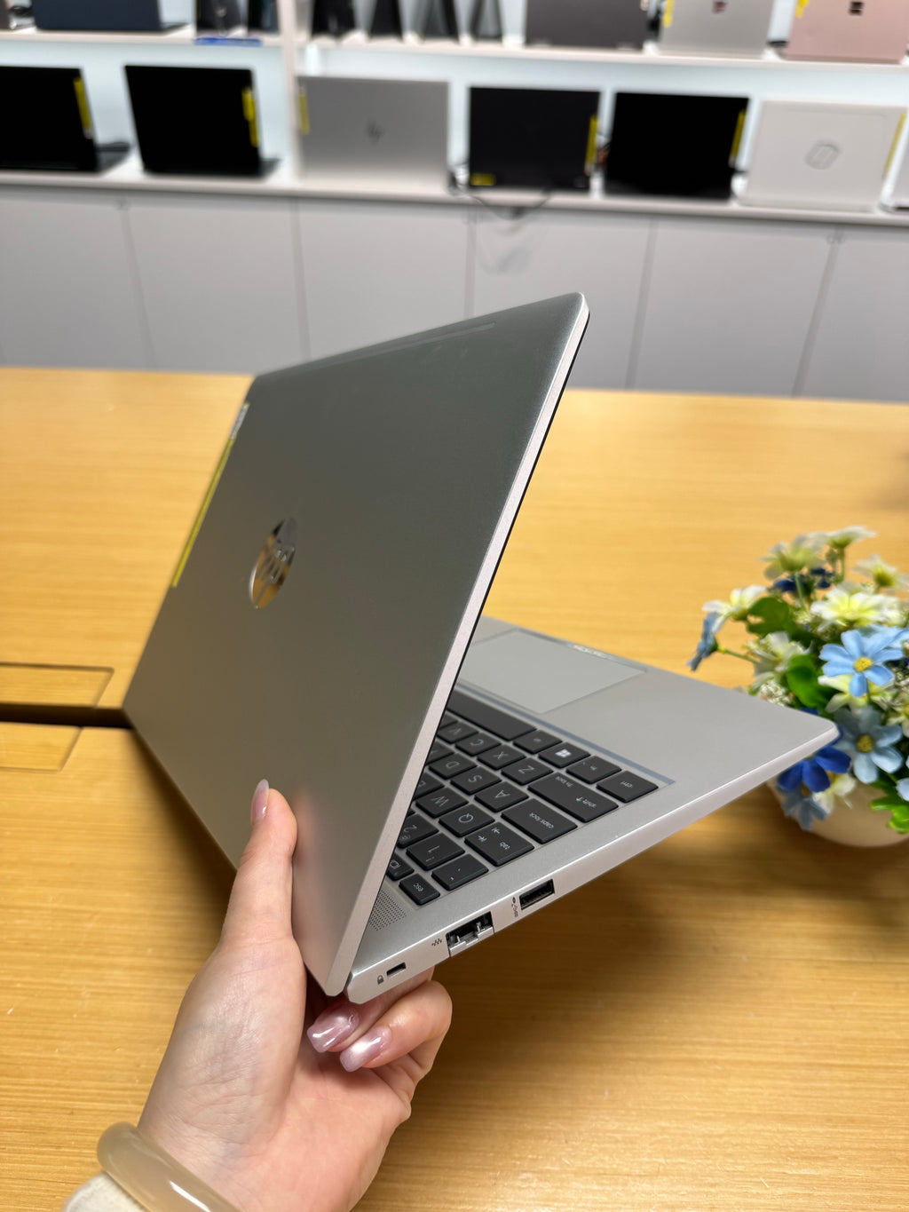HP ProBook 440 G8 14” (i7 11th Gen | 16GB RAM | 512GB SSD)