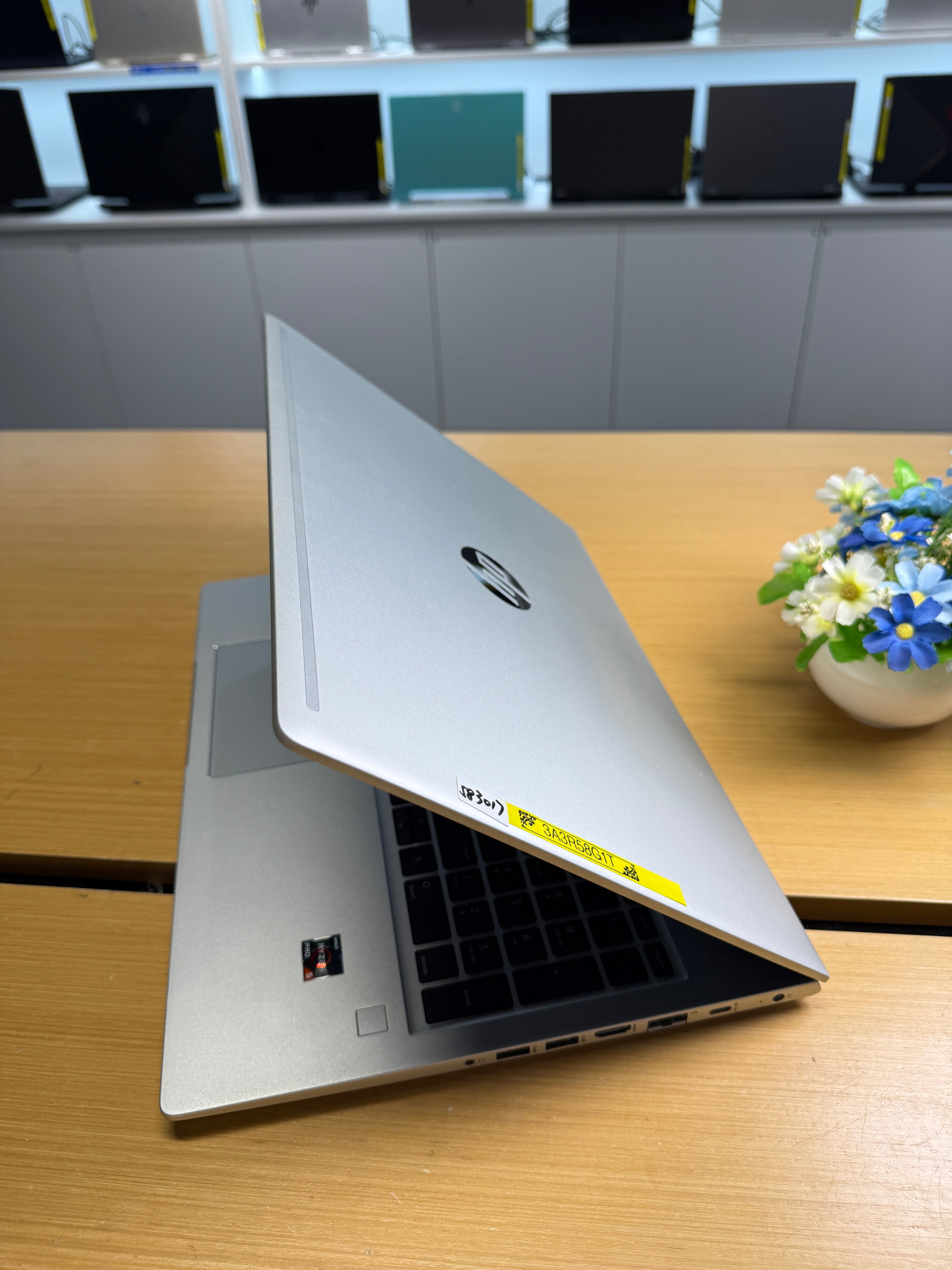 HP ProBook 455 G6 15.6” (Ryzen 5 3500U | 8GB RAM | 512GB SSD)
