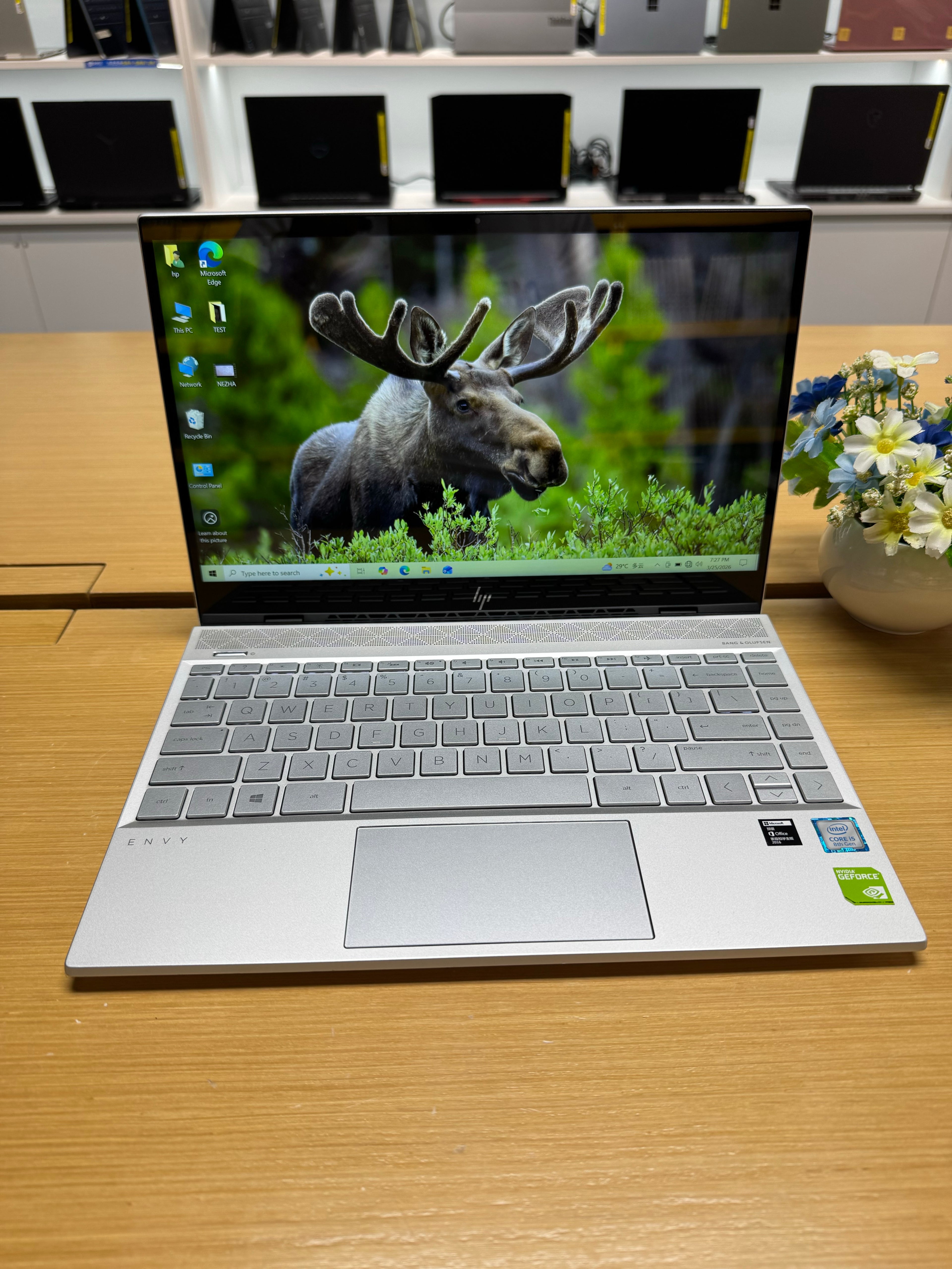 HP ENVY 13-AH 13” (i5 8th Gen | 8GB RAM | 360GB SSD)