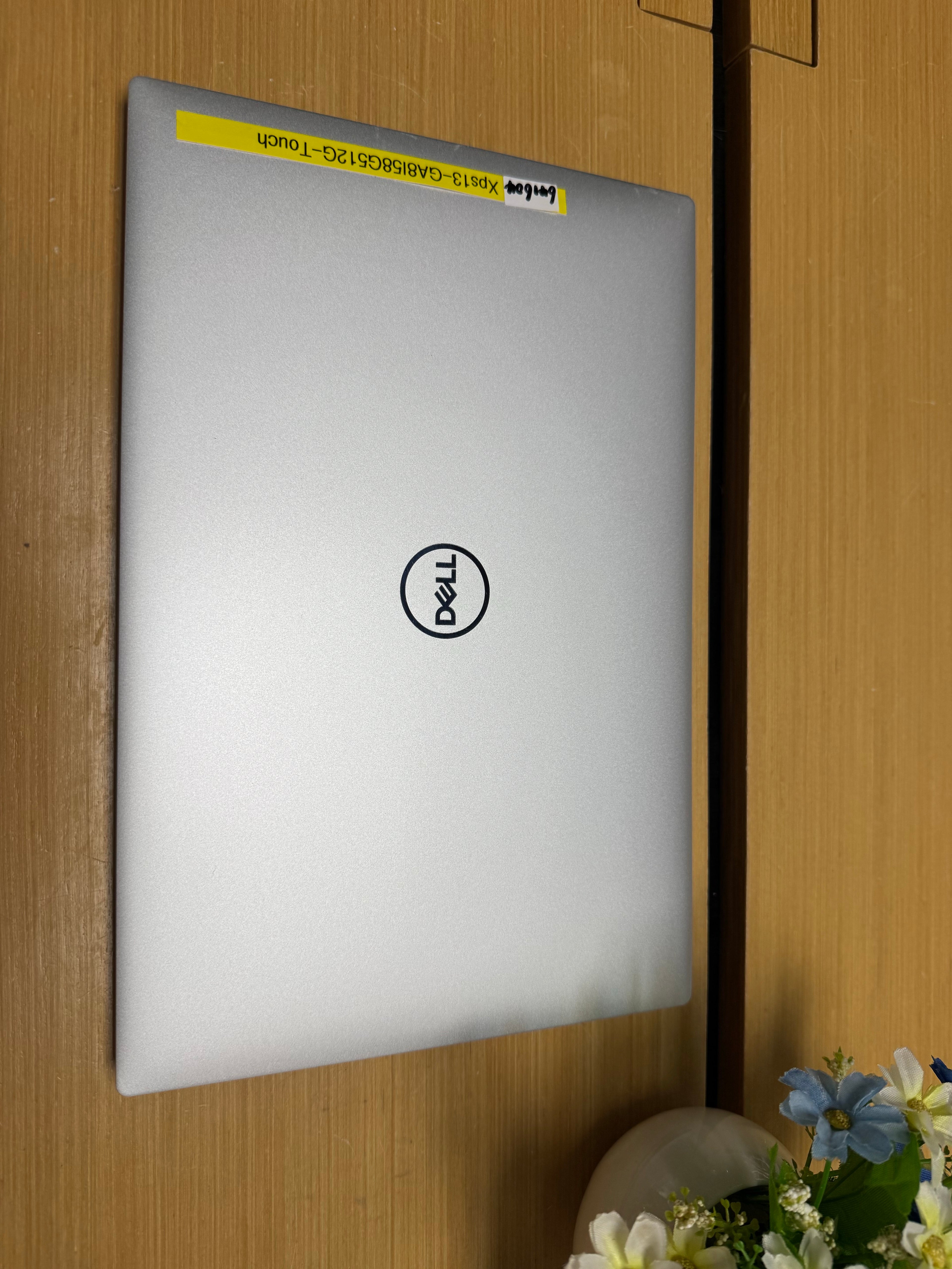 641604 Dell XPS 13 9300 13” Touchscreen (10th Gen i5 | 8GB RAM | 512GB SSD)
