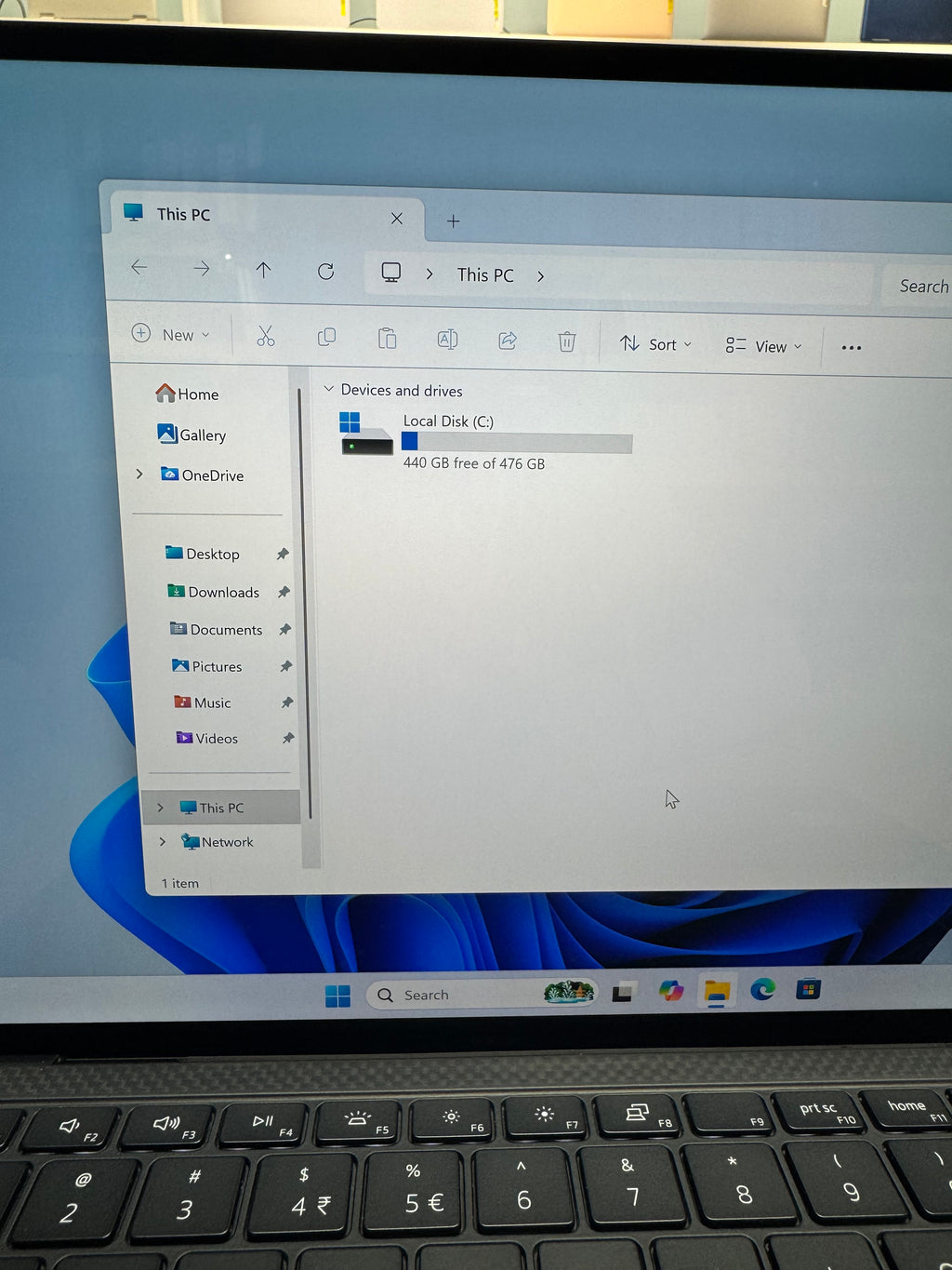 641604 Dell XPS 13 9300 13” Touchscreen (10th Gen i5 | 8GB RAM | 512GB SSD)