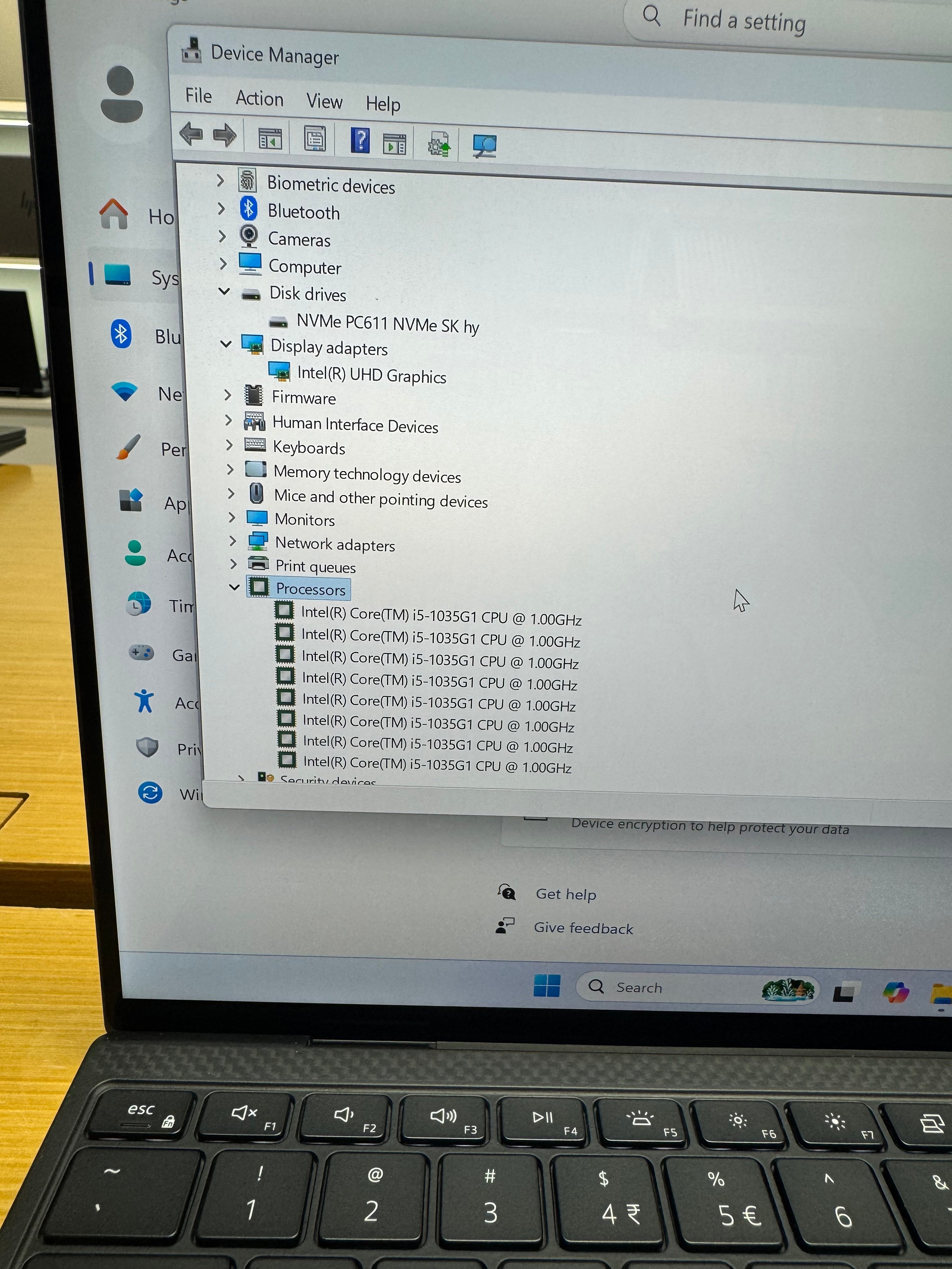 641604 Dell XPS 13 9300 13” Touchscreen (10th Gen i5 | 8GB RAM | 512GB SSD)