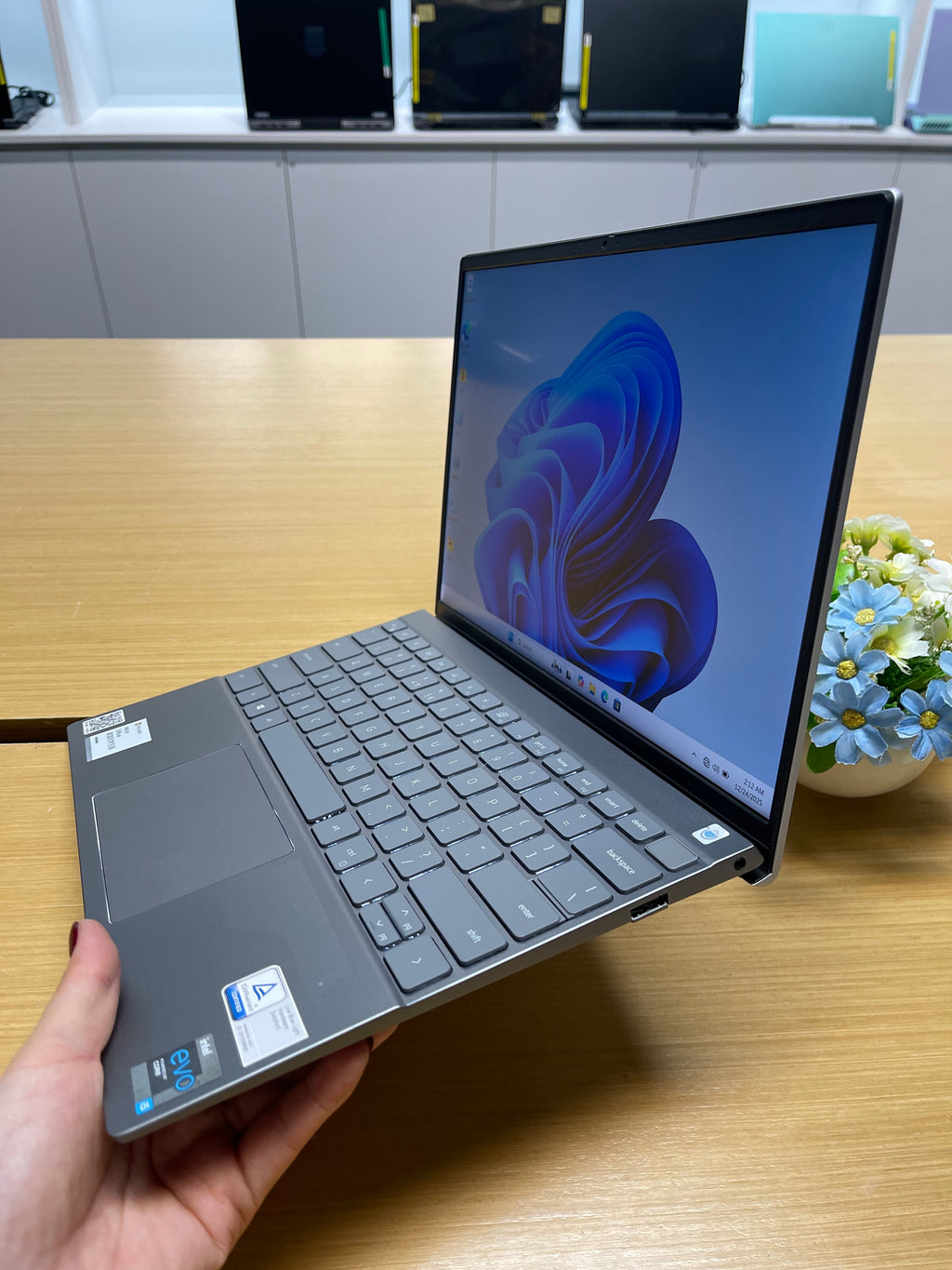 101411 Dell Inspiron 5310 13” (11th Gen i5 | 16GB RAM | 512GB SSD)