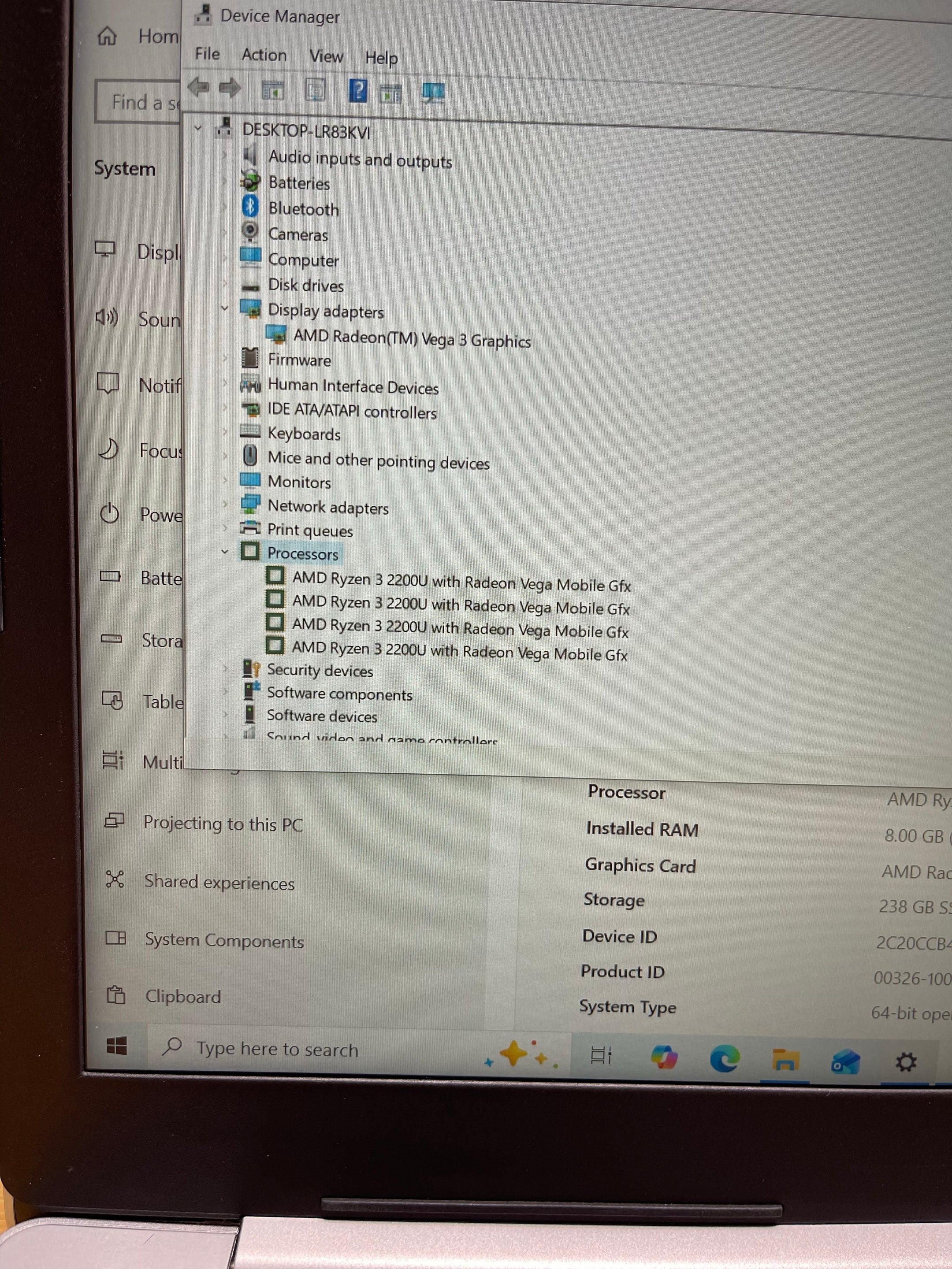 630901 Dell Inspiron 5575 15.6” (Ryzen 3 2200U | 8GB RAM | 256GB SSD | Vega 3 Graphics)
