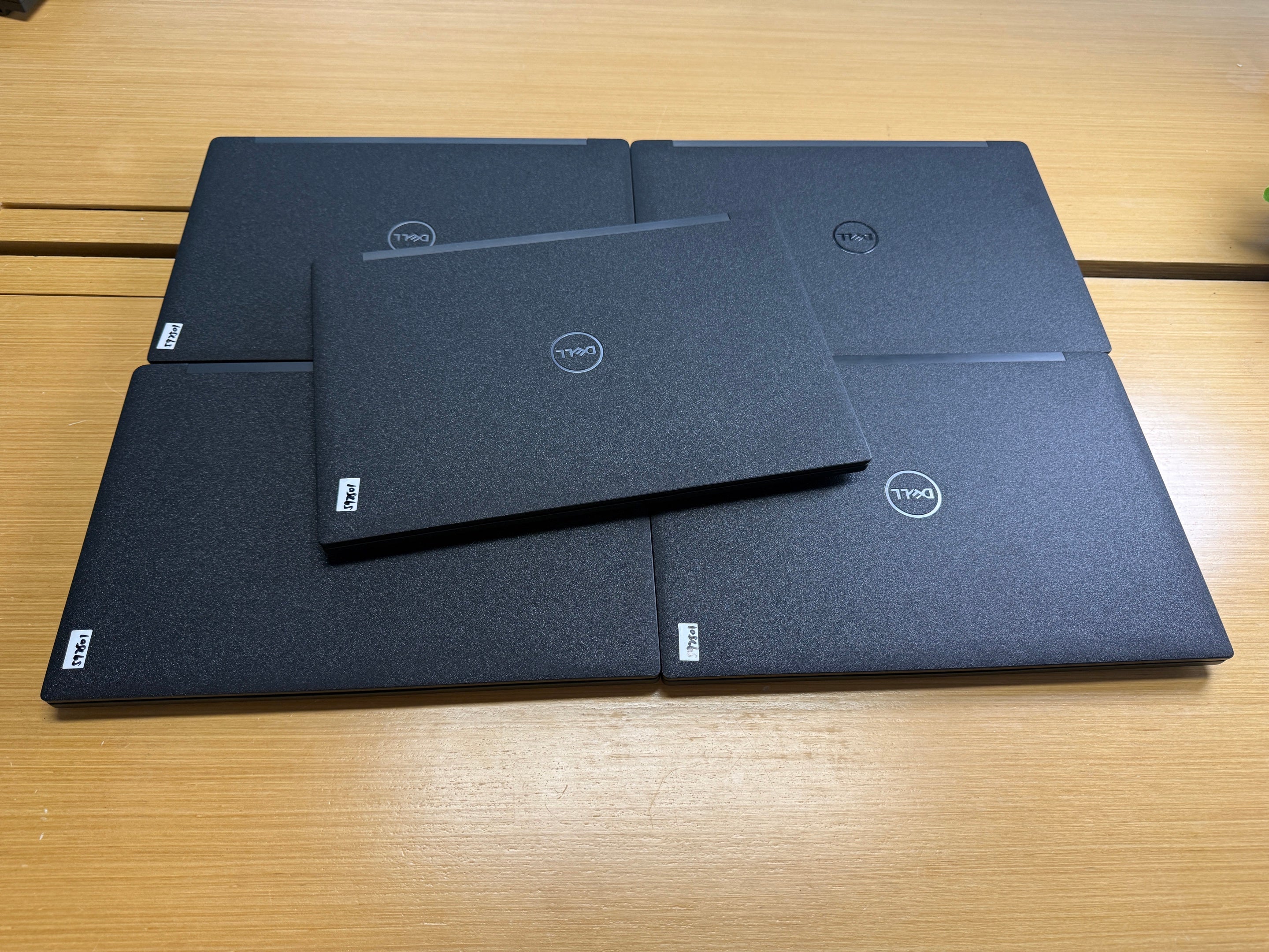 592501 Dell Latitude 7290 12” (8th Gen i7 | 8GB RAM | 256GB SSD)