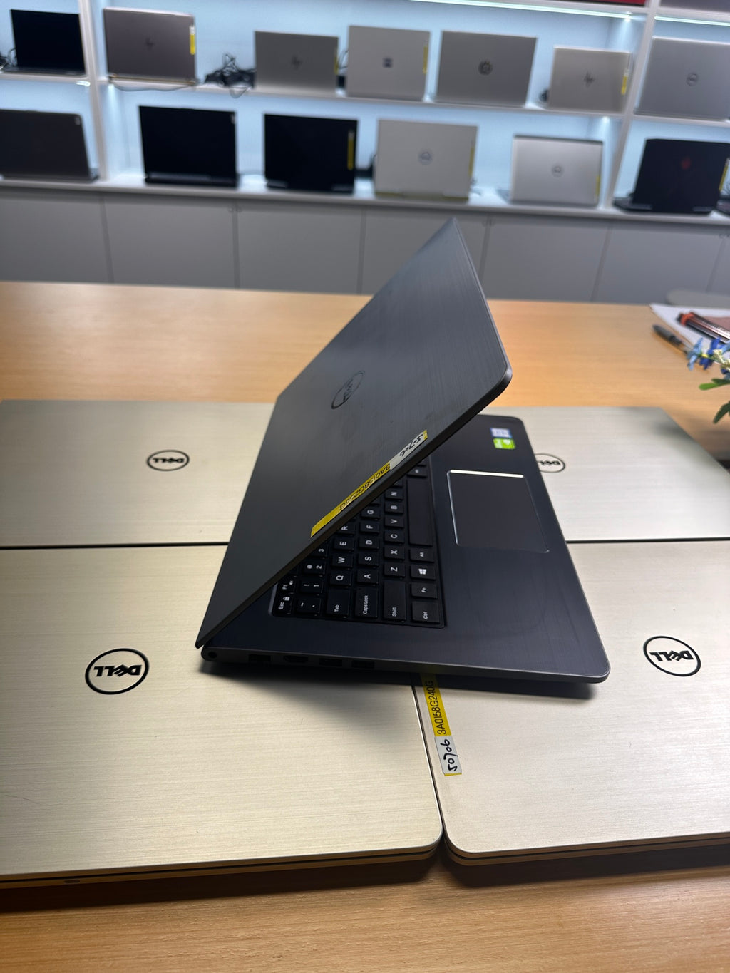 50706  Dell Vostro 5459 14” (6th Gen i5 | 8GB RAM | 240GB SSD | GeForce 930 2GB)