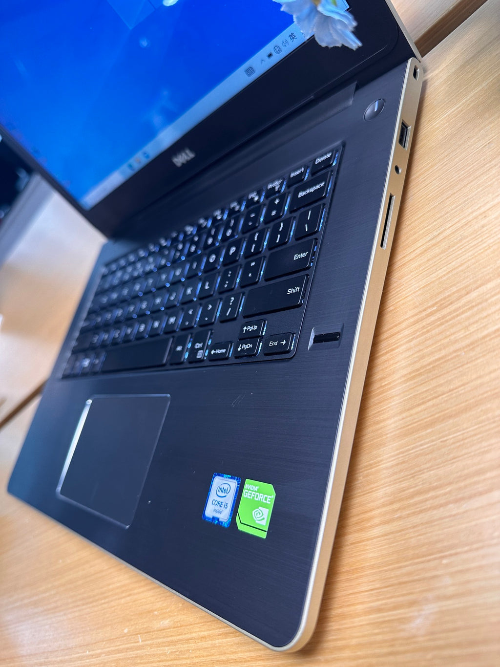 50706  Dell Vostro 5459 14” (6th Gen i5 | 8GB RAM | 240GB SSD | GeForce 930 2GB)