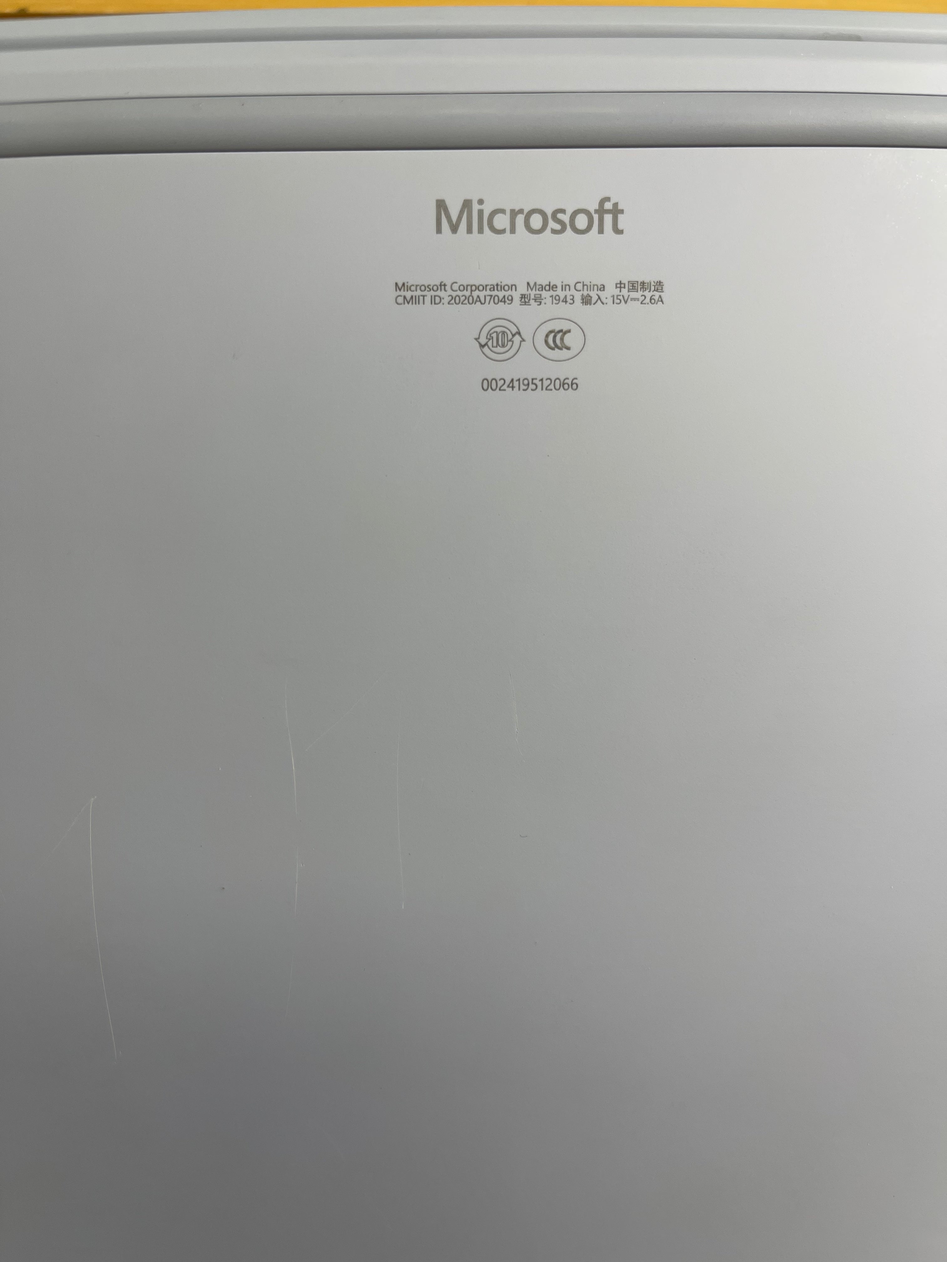 510164 Microsoft Surface Laptop Go 12” (10th Gen i5 | 8GB RAM | 256GB SSD | Touchscreen)