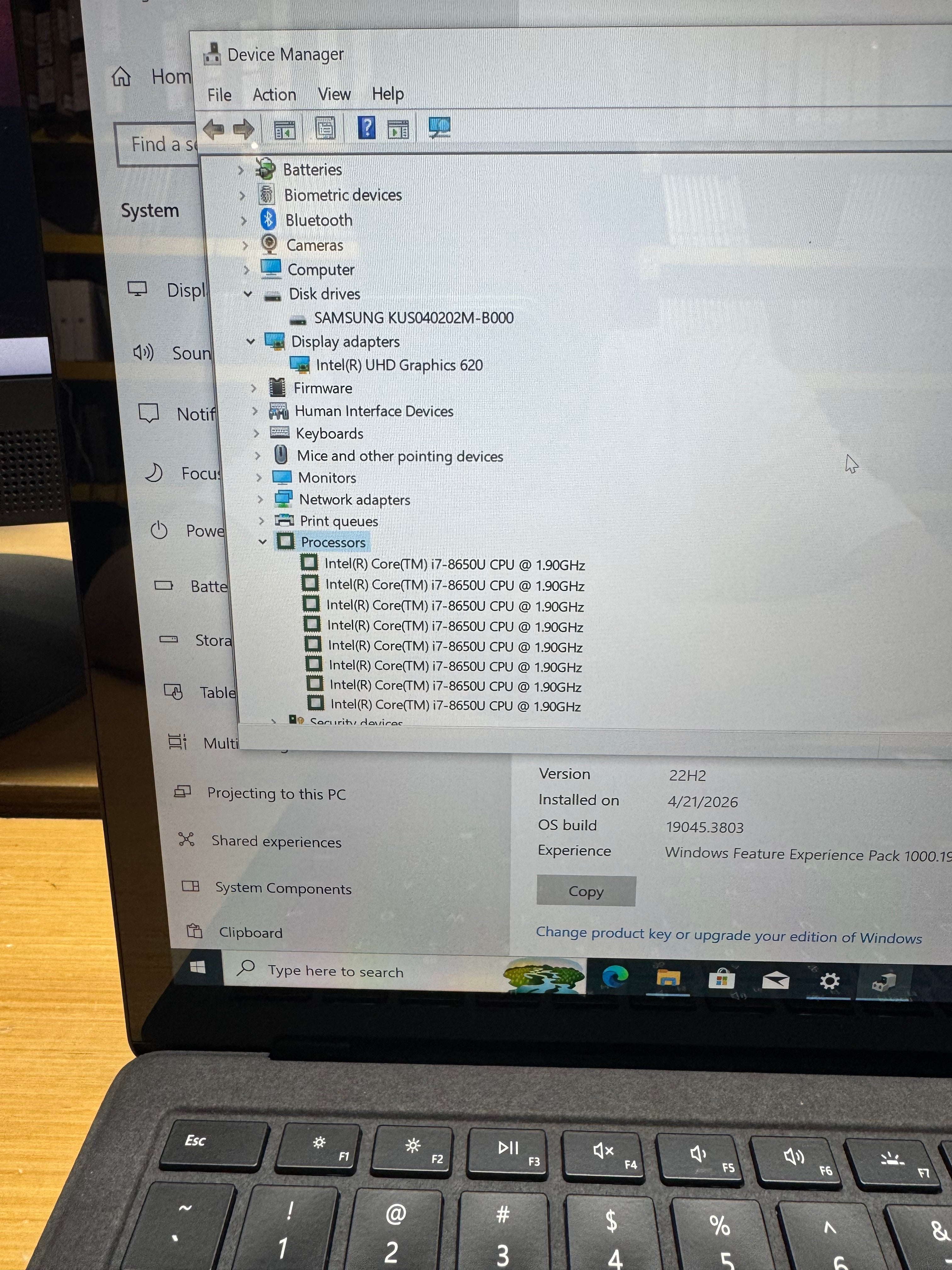 642302 Microsoft Surface Laptop 2 13” (8th Gen i7 | 16GB RAM | 512GB SSD | Touchscreen)