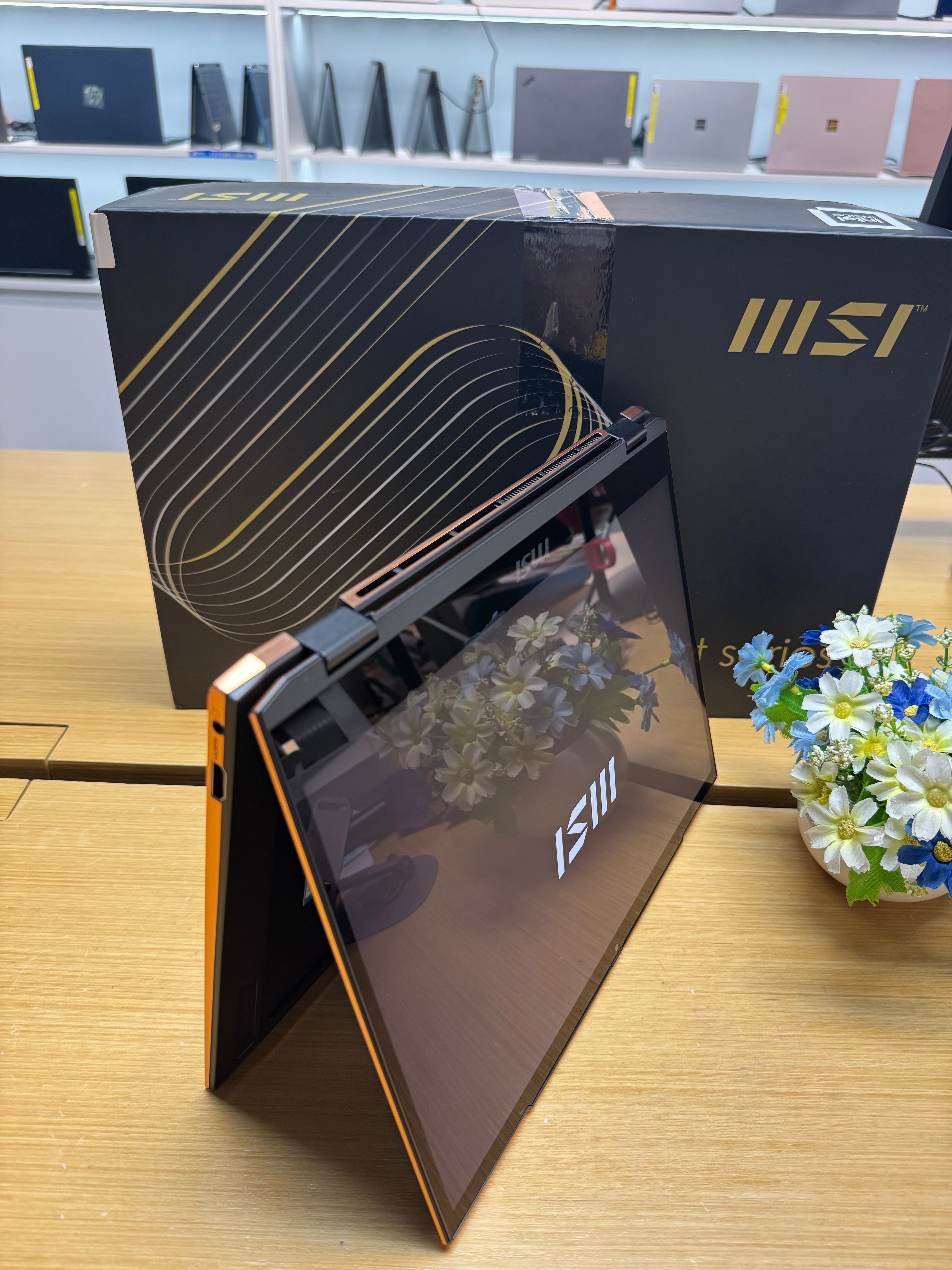 642705 MSI E13 AI X360 13” Touch Laptop (Intel Ultra 7 | 32GB RAM | 1TB SSD | Intel Arc Graphics)