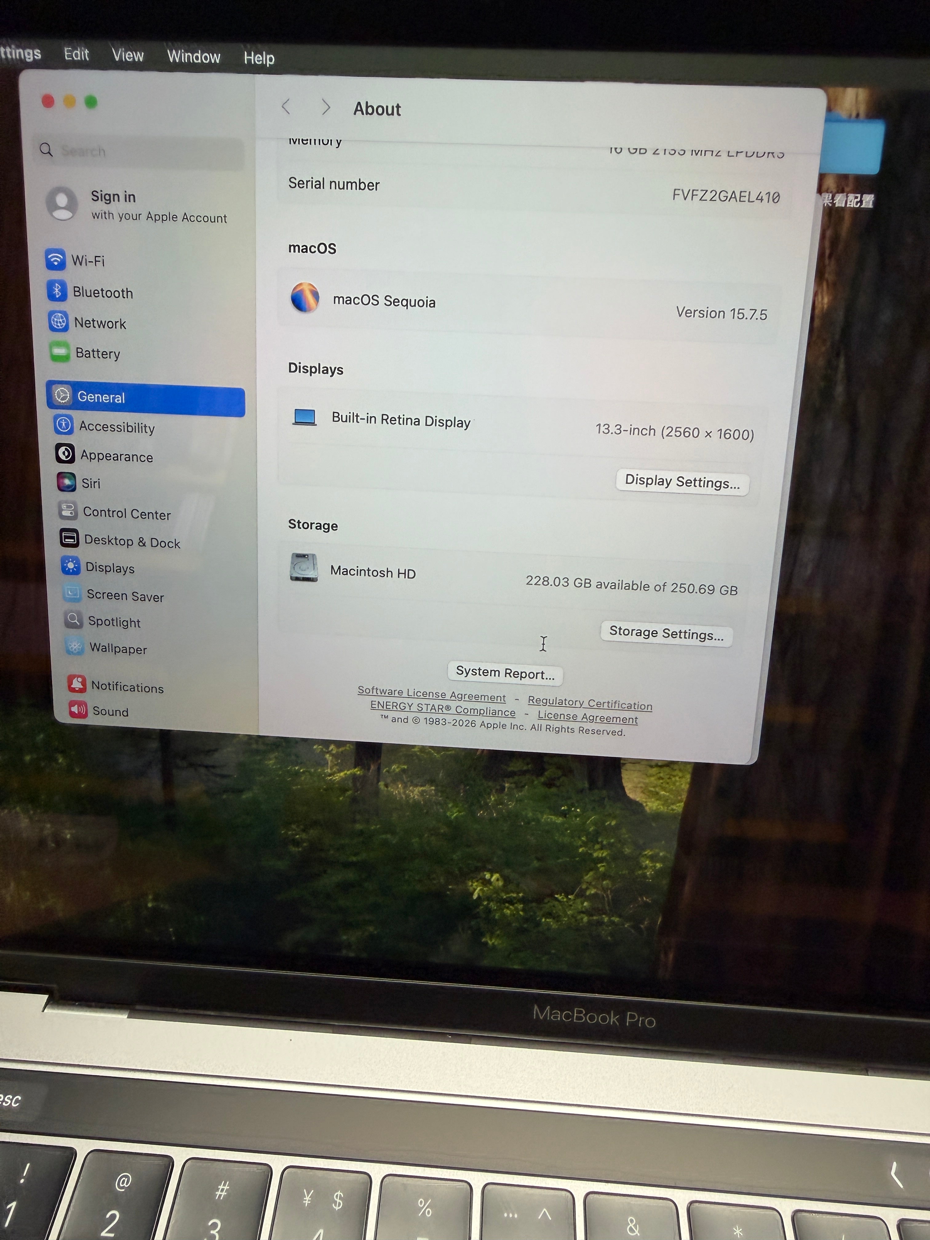 MacBook Pro 2019 13” Touch Bar (Intel Core i5 | 16GB RAM | 256GB SSD)