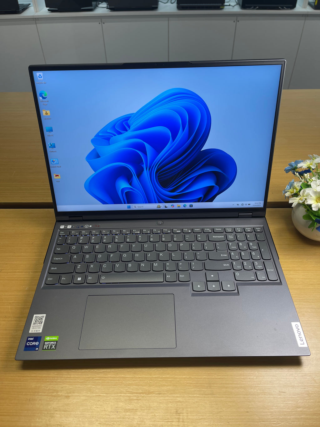 Lenovo Y9000P 15.6” Gaming Laptop (12th Gen i9 | 16GB RAM | 512GB SSD | RTX 3070 8GB)