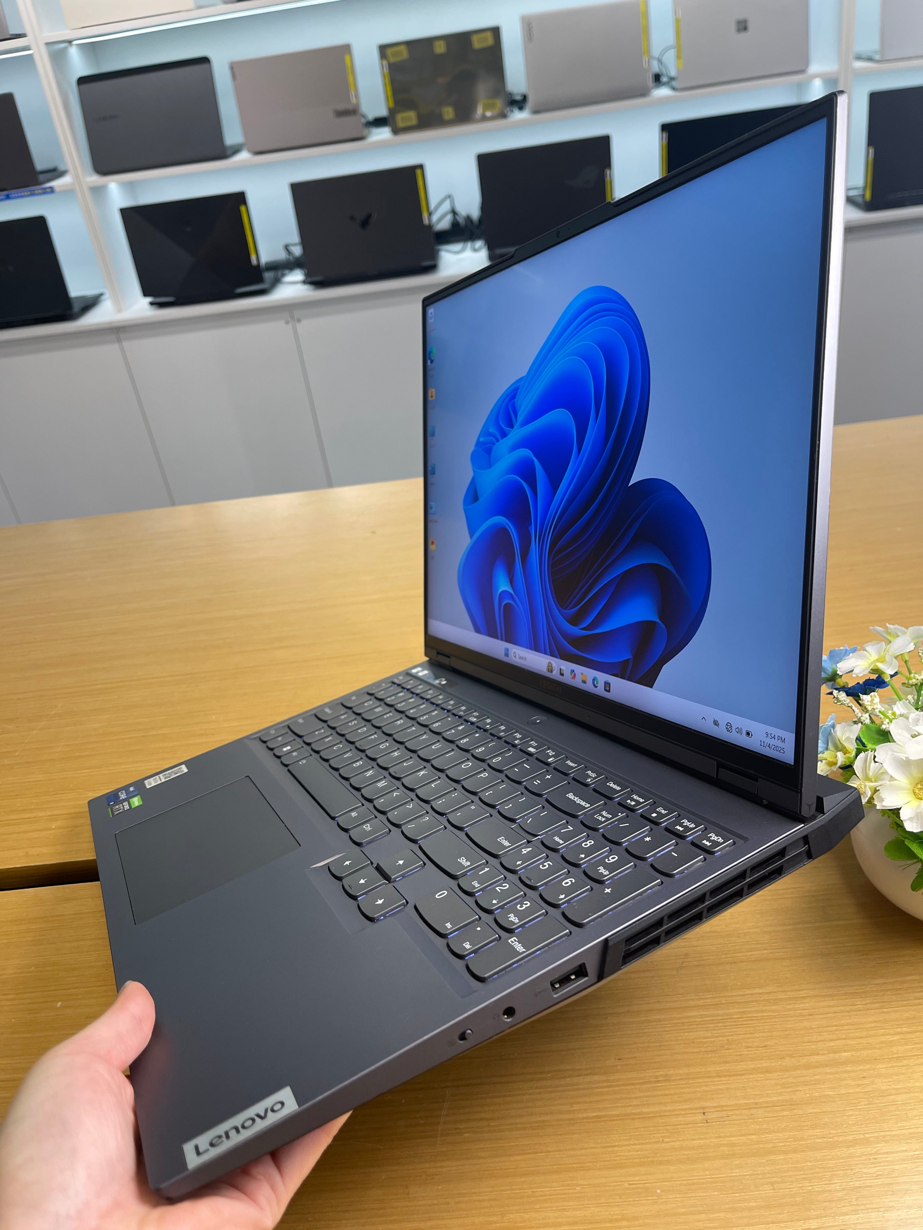 Lenovo Y9000P 15.6” Gaming Laptop (12th Gen i9 | 16GB RAM | 512GB SSD | RTX 3070 8GB)