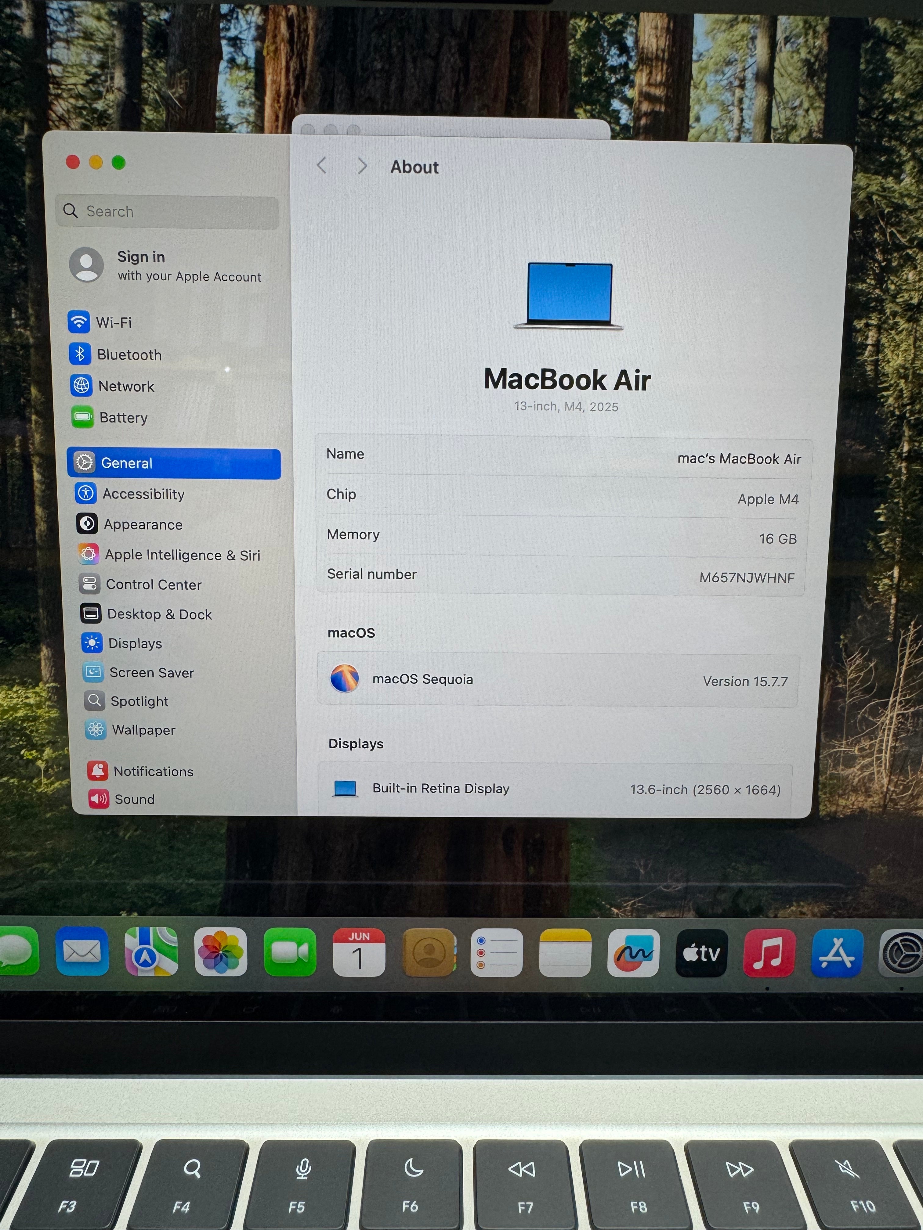 Apple MacBook Air 13" (M4 Chip | 16GB RAM | 256GB SSD)