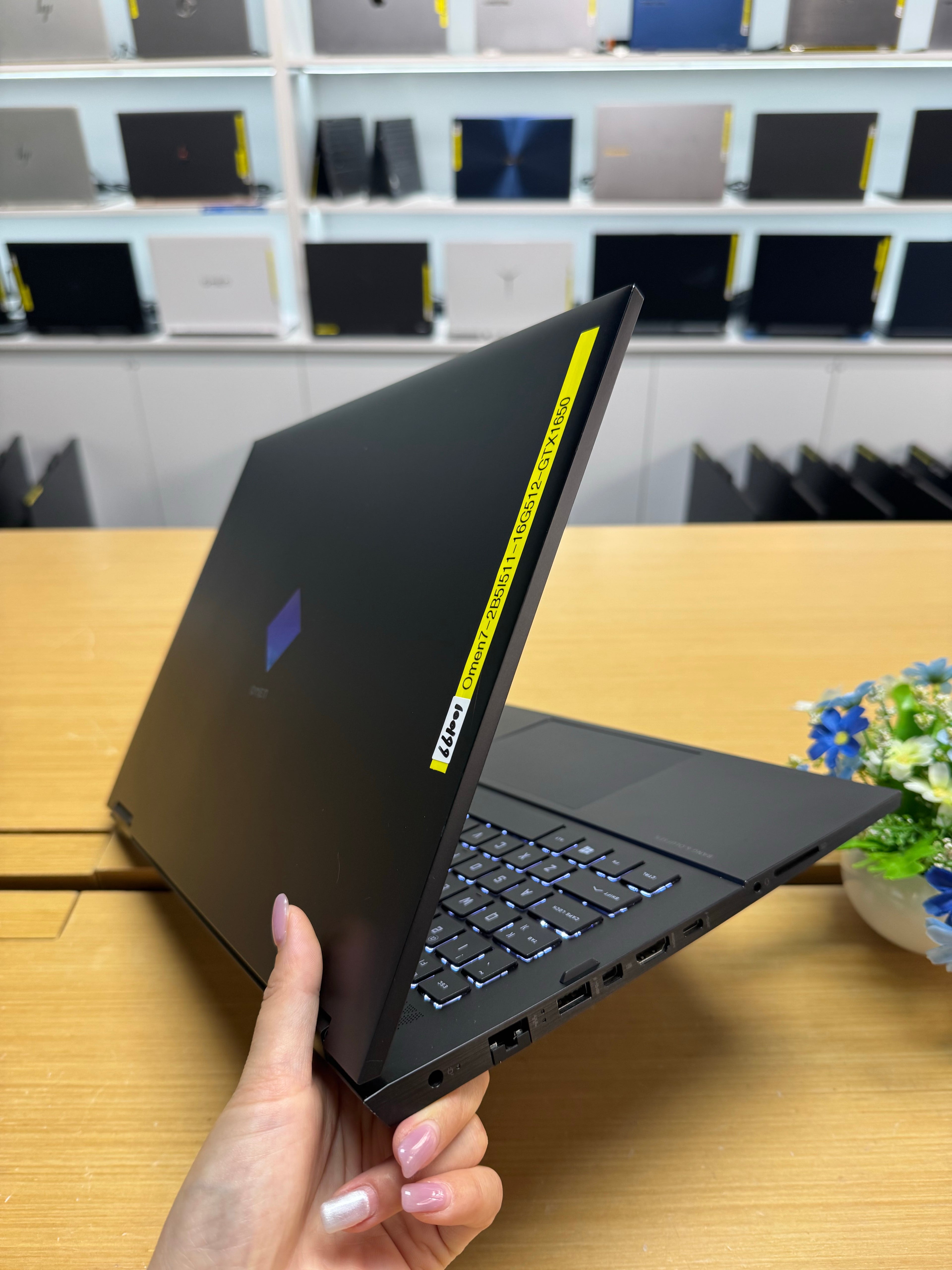 HP OMEN 16-B Gaming Laptop (11th Gen Core i5 | 16GB RAM | 512GB SSD | GTX 1650)