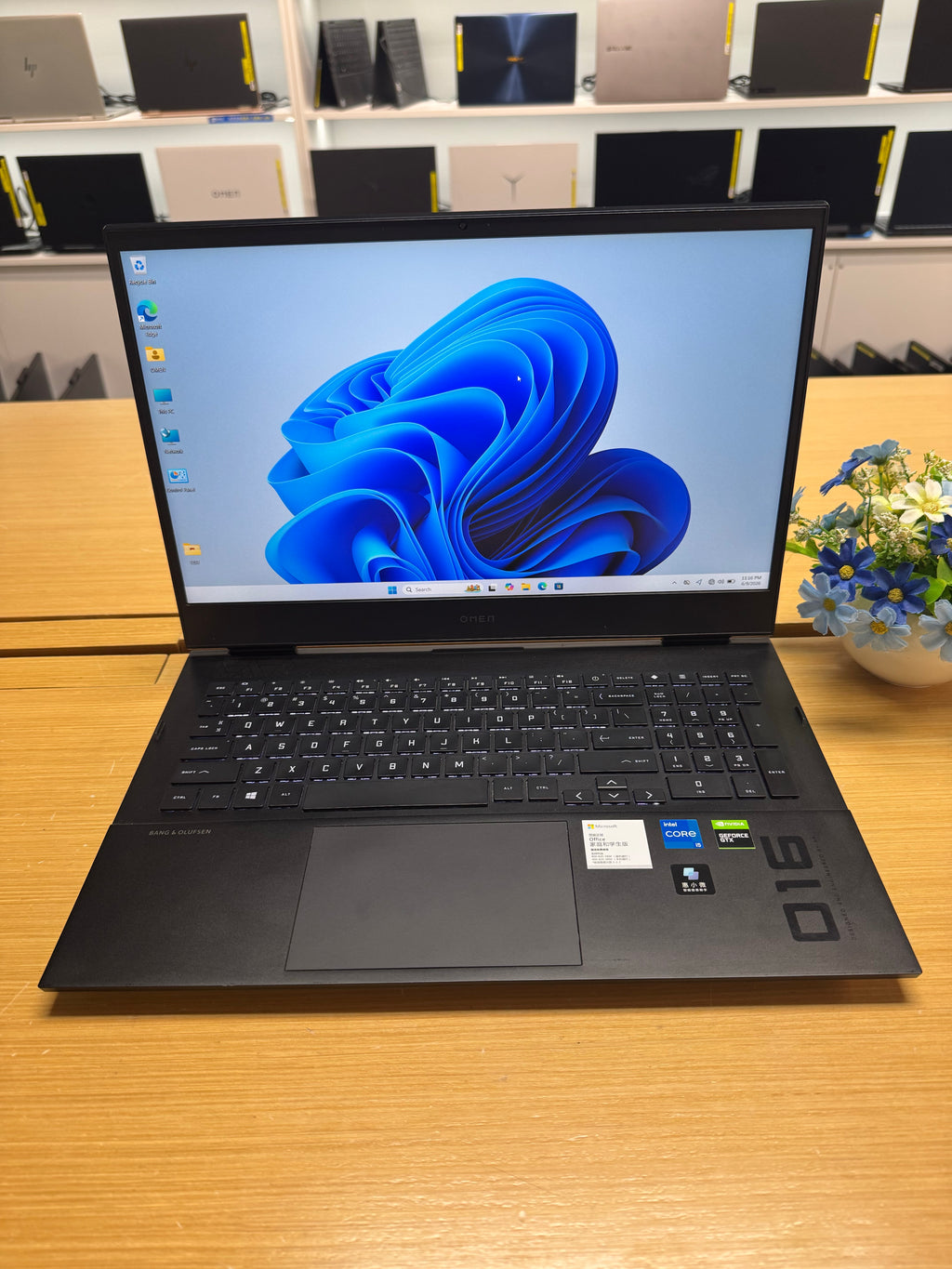 HP OMEN 16-B Gaming Laptop (11th Gen Core i5 | 16GB RAM | 512GB SSD | GTX 1650)