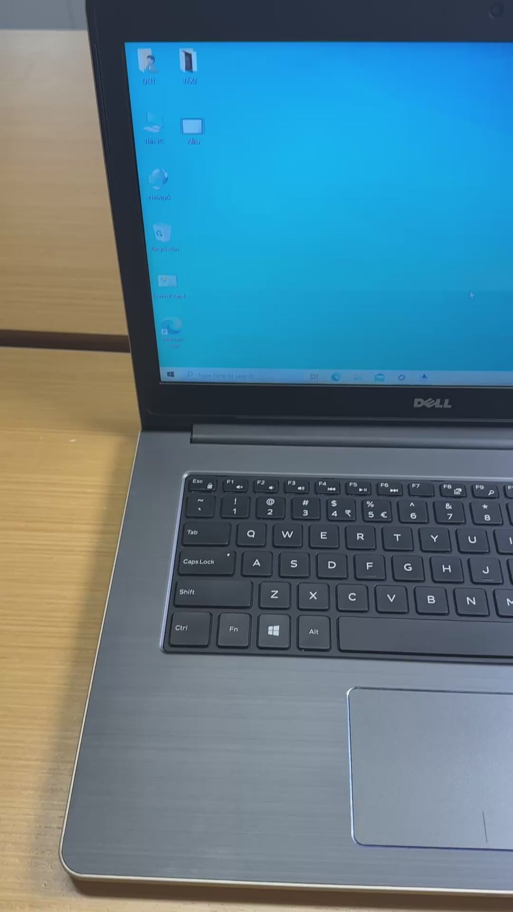 50706  Dell Vostro 5459 14” (6th Gen i5 | 8GB RAM | 240GB SSD | GeForce 930 2GB)