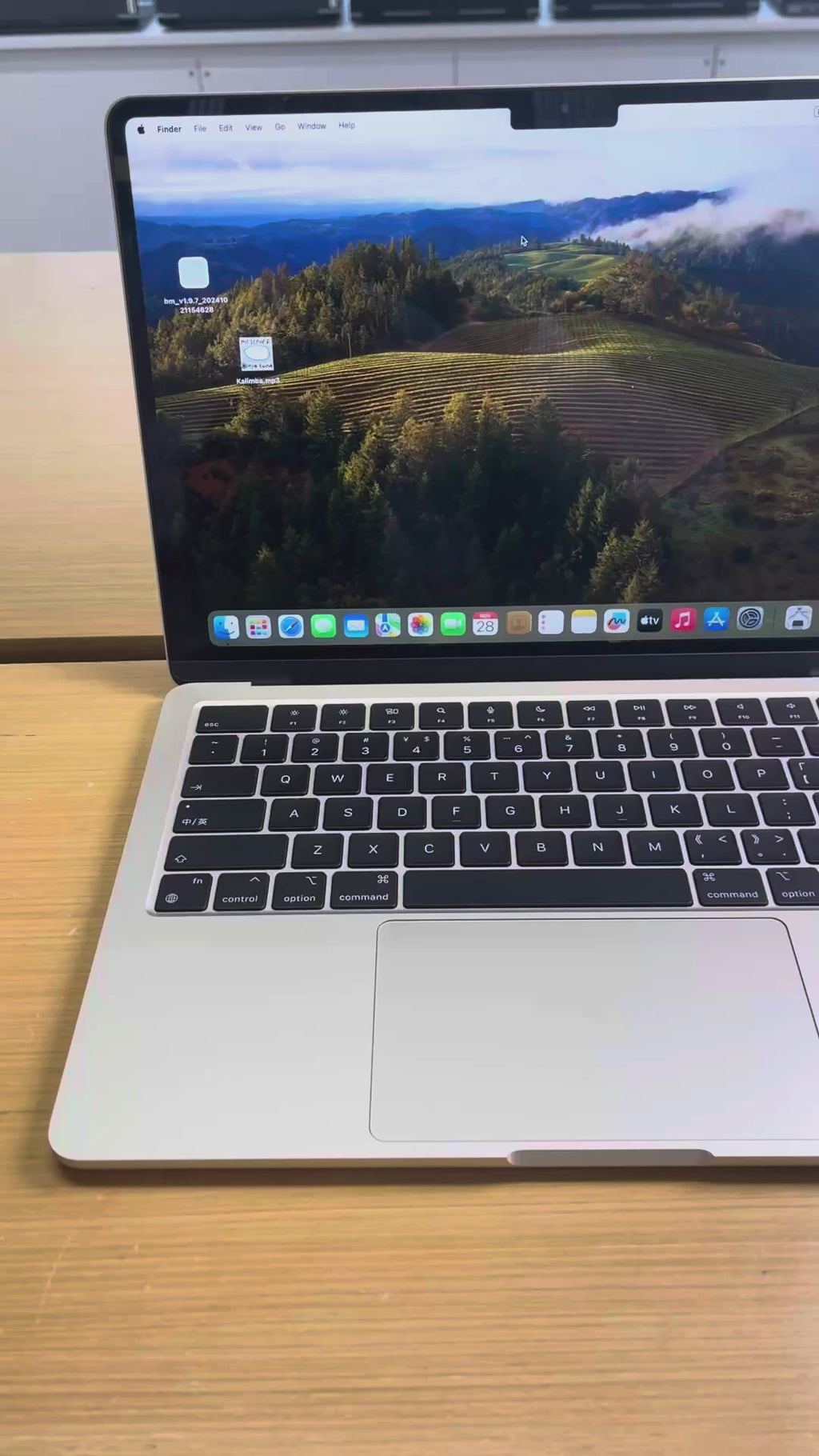 Apple MacBook Air 13” (M3, 2024 | 8GB RAM | 256GB SSD)