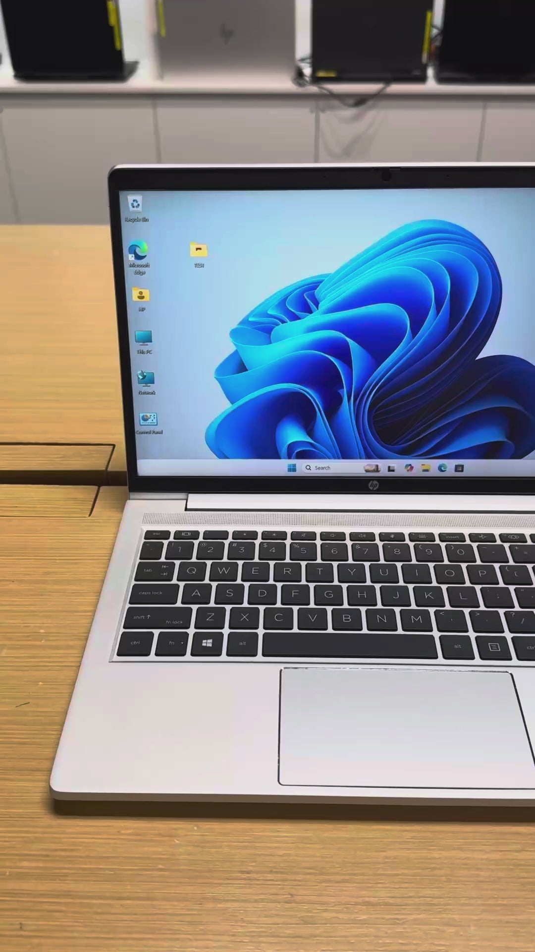 HP ProBook 440 G8 14” (i7 11th Gen | 16GB RAM | 512GB SSD)